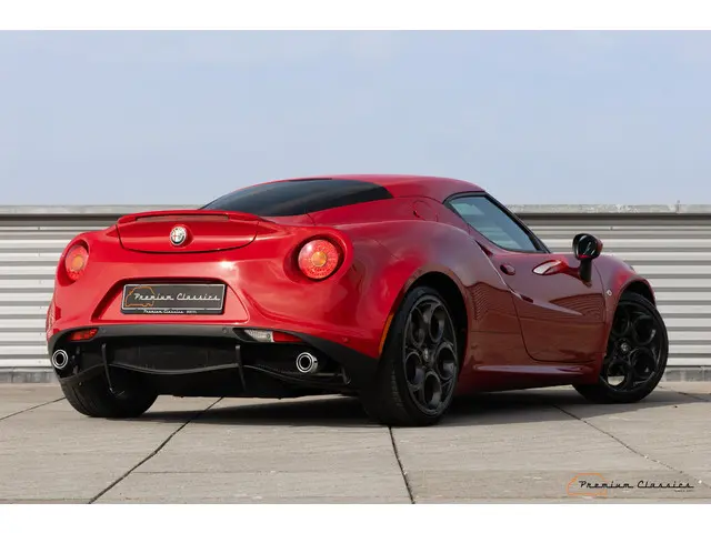 Alfa Romeo 4C 3