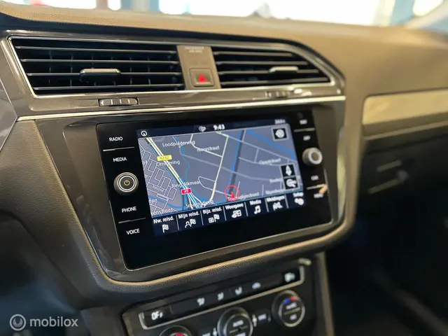 Volkswagen Tiguan 1.5 TSI ACT Comfortline 2019 Benzine 22