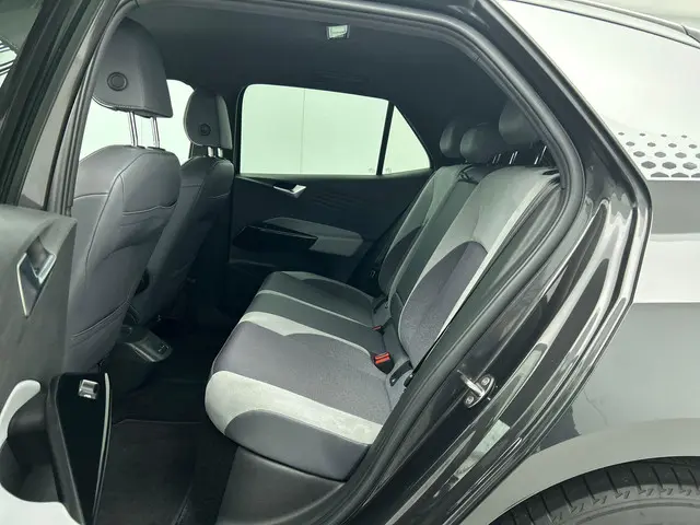 Volkswagen ID.3 First Plus 58 kWh 2020 Elektrisch 27