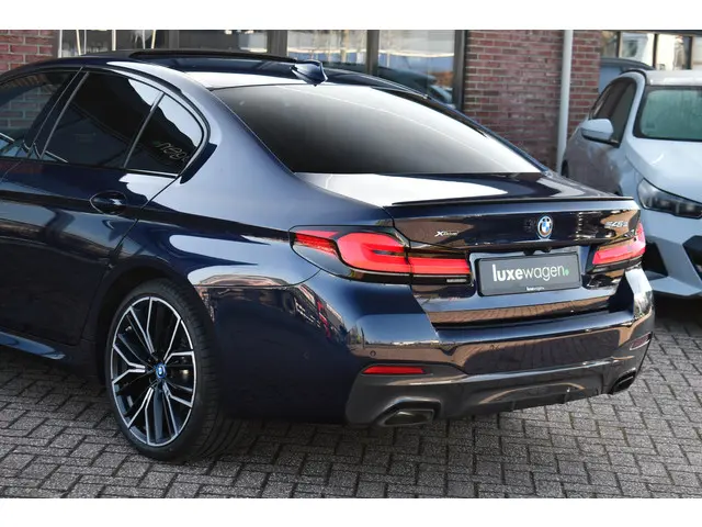 BMW 5 Serie 545e xDrive M-Sport 2021 Hybride Benzine 73