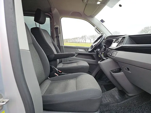 Volkswagen Transporter 2.0 TDI 2020 Diesel 7