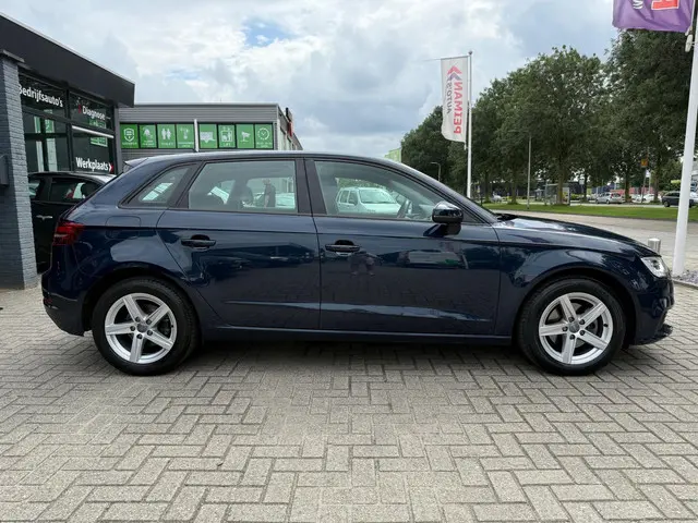 Audi A3 Sportback 1.5 TFSI CoD Pro Line 2018 Benzine 4