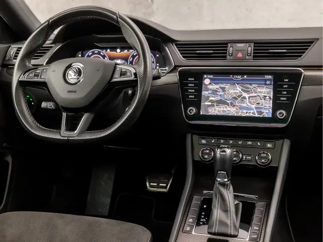 Škoda Superb Combi 1.5 TSI Sportline 2020 Benzine 7