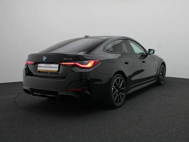 BMW i4 eDrive35 2024 Elektrisch 2