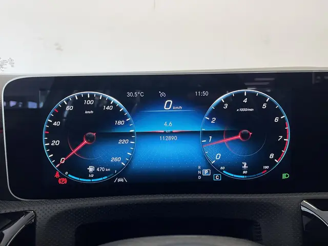 Mercedes-Benz A-Klasse 200 AMG-Line 2019 Benzine 19