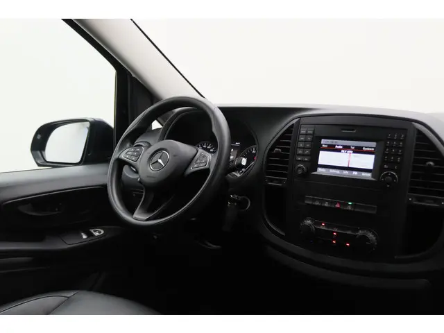 Mercedes-Benz Vito 114 CDI Lang DC Comfort 2018 Diesel 27