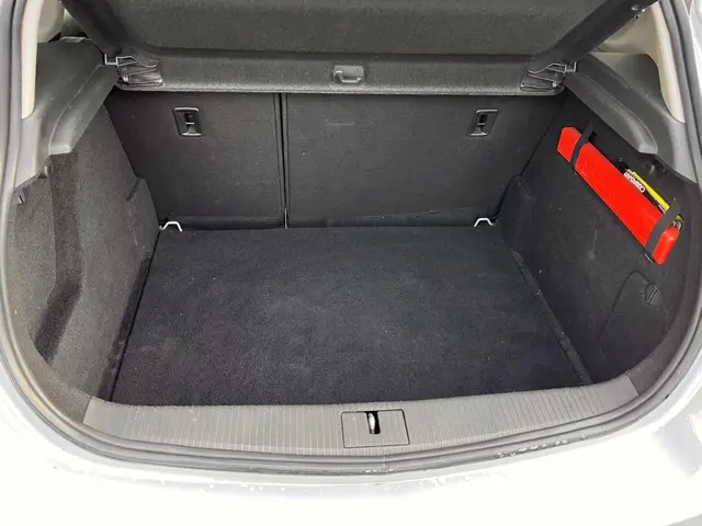 Opel Astra 1.4 Turbo Business + 2014 Benzine 15