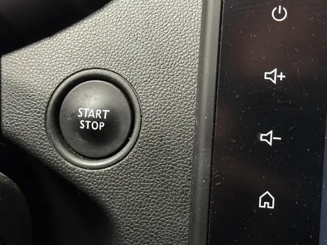 Dacia Duster 1.0 TCe 100 ECO-G Extreme 2023 Benzine 29