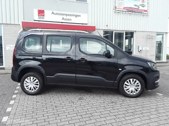 Peugeot Rifter 2