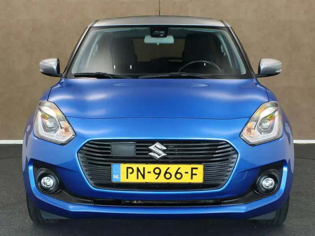 Suzuki Swift 1.2 Style Smart Hybrid 2017 Benzine 5