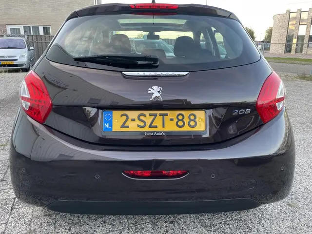 Peugeot 208 1.2 VTi Active, Airco , Carplay 2013 Benzine 6