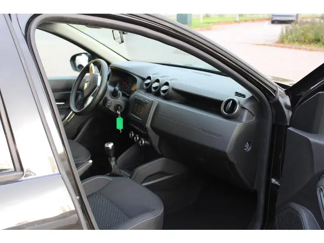 Dacia Duster TCe 100 Bi-Fuel Comfort 2021 Benzine 19