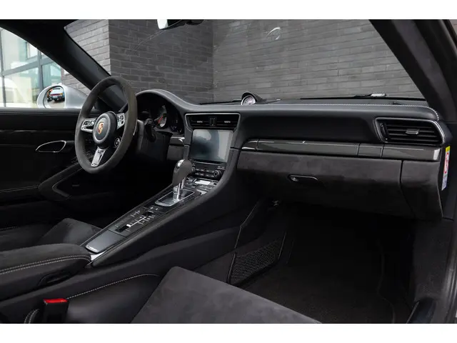 Porsche 911 3.0 Carrera GTS | Lightweight 2017 Benzine 17