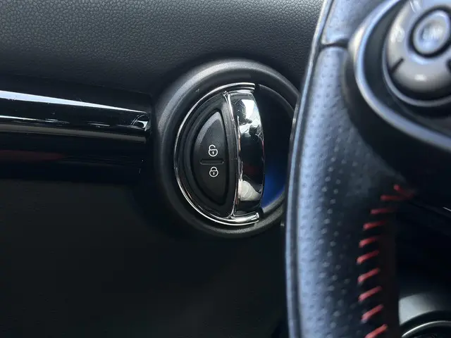 MINI Cooper S Mini 2.0 191pk 2014 Benzine 27