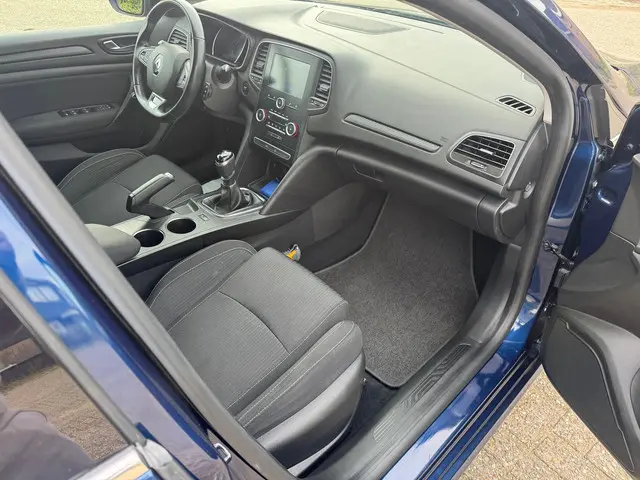 Renault Mégane Estate 1.2 TCe Limited 2017 Benzine 22