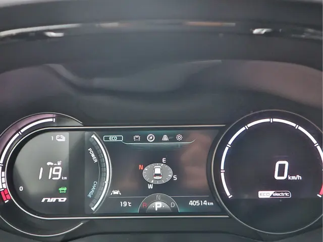 Kia e-Niro DynamicLine 64 kWh 2022 Elektrisch 16