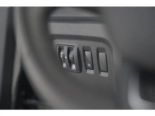 Renault Captur TCe 90 Limited 2017 Benzine 33