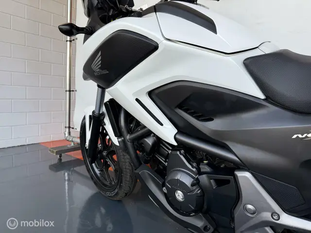 Honda NC 750 750X DCT C-ABS 2015 Benzine 22