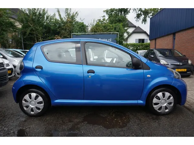 Toyota Aygo 1.0 VVT-i Access 2014 Benzine 22