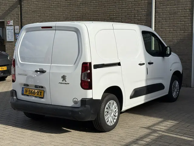 Peugeot Partner 1.6 BlueHDI Premium 2019 Diesel 11