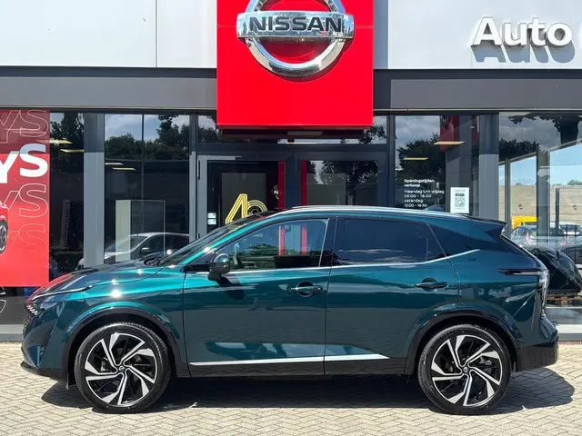 Nissan QASHQAI MHEV 158 Xtronic Tekna Plus 2025 Benzine 3