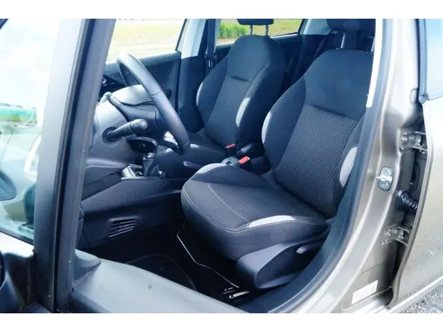 Peugeot 208 1.2 VTi Style 60.000 km 2014 Benzine 8