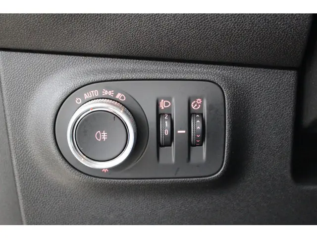 Opel ADAM 1.4 Rocks Automaat 2017 Benzine 13