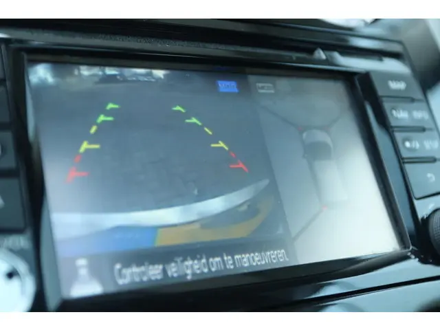 Nissan Note 1.2 DIG-S TEKNA 2014 Benzine 6