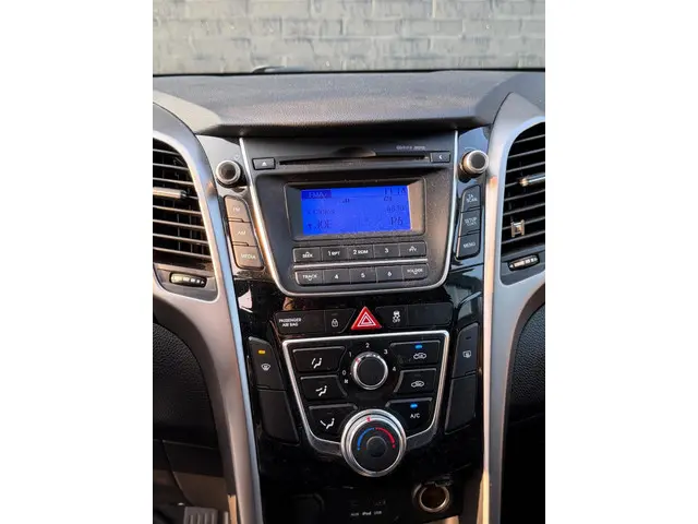 Hyundai i30 1.4 2014 Benzine 14