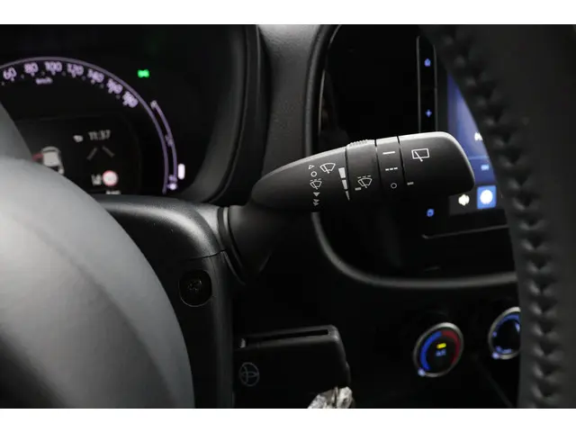 Toyota Aygo X 1.0 VVT-i MT Play 2025 Benzine 24