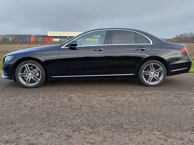 Mercedes-Benz E-Klasse 200 Prestige 2016 Benzine 9