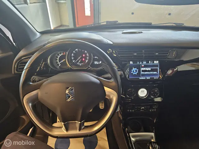 Citroën DS3 1.2 VTi Business 2014 Benzine 9