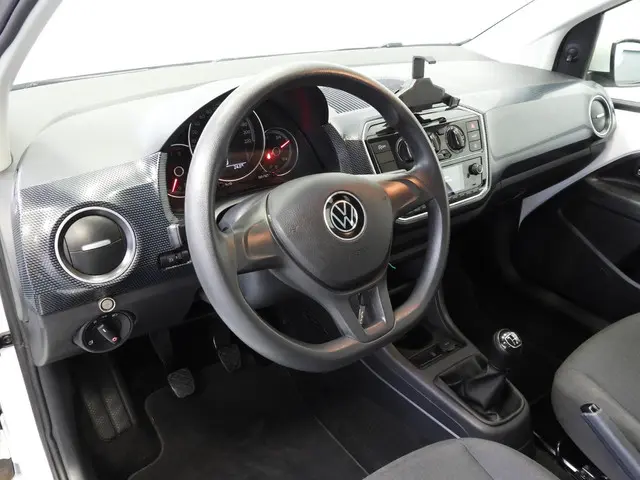 Volkswagen up! 5-drs 1.0 2022 Benzine 4