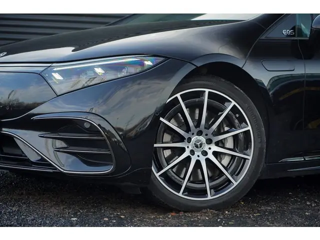Mercedes-Benz EQS 450+ AMG Line 108 kWh 2021 Elektrisch 22