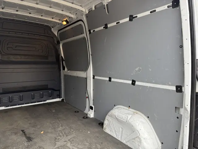 Mercedes-Benz eSprinter 312 2022 Elektrisch 16