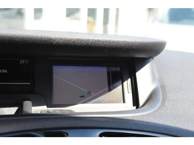 Renault Scénic 1.2 TCe Bose//Navi//Trekhaak!! 2013 Benzine 13