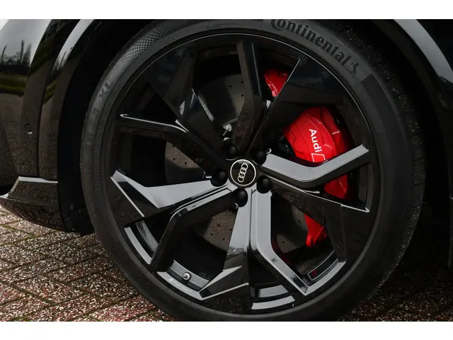 Audi RSQ8 4.0 TFSI quattro 810pk 2022 Benzine 62