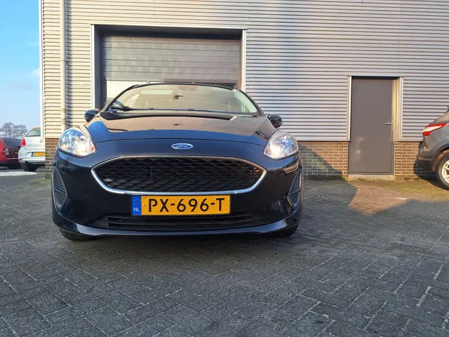 Ford Fiesta 1.1 Trend Navigatie*Nieuwe Model 2017 Benzine 3