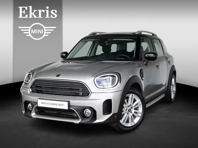 MINI Countryman Cooper Classic 2023 Benzine