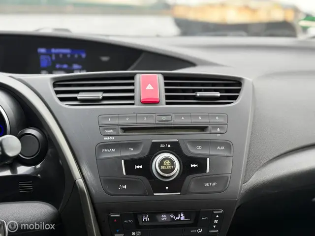 Honda Civic 1.8 Comfort 2012 Benzine 19