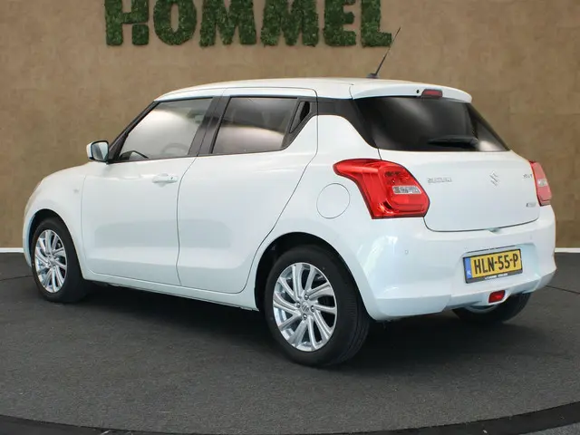 Suzuki Swift 1.2 Select Smart Hybrid 2024 Benzine 13