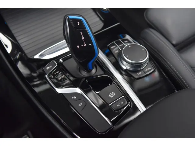 BMW iX3 High Executive 80 kWh 2021 Elektrisch 28