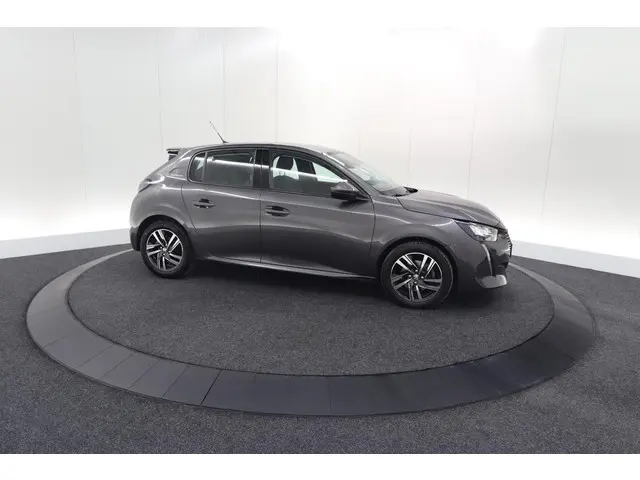 Peugeot 208 PureTech 100 EAT8 Allure 2020 Benzine 8