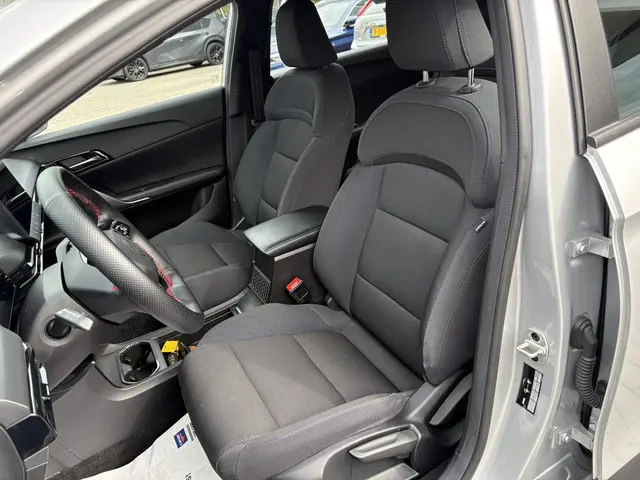 MG MG4 Electric Standard 51 kWh 2023 Elektrisch 12