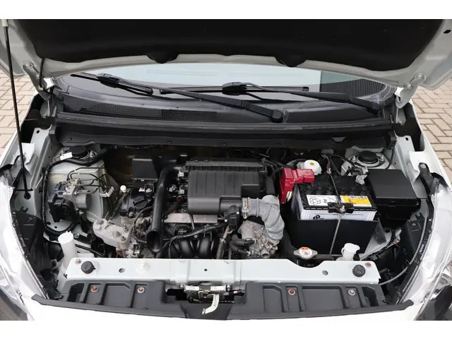 Mitsubishi Space Star 1.0 Cool+ 2020 Benzine 14