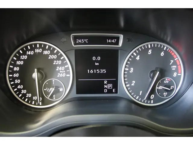 Mercedes-Benz B-Klasse 180 NAP/Origineel NL 2014 Benzine 8