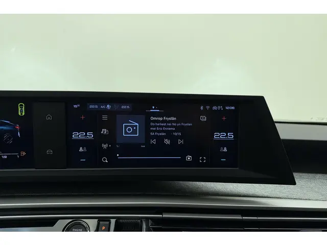 Peugeot 3008 1.2 Hybrid 145 Allure 2025 Hybride Benzine 22