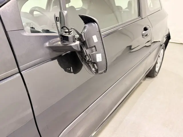 Toyota Yaris 1.0 VVT-i Comfort 2014 Benzine 10