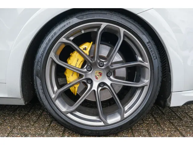 Porsche Cayenne Coupé 3.0 E-Hybrid 2020 Hybride Benzine 36