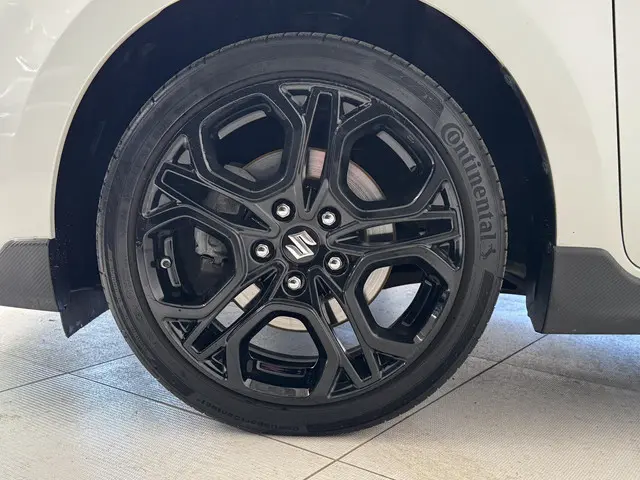 Suzuki Swift 1.4 Sport 2019 Benzine 28